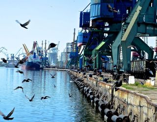 Цього року українські порти перевантажать понад 40 млн тонн зерна